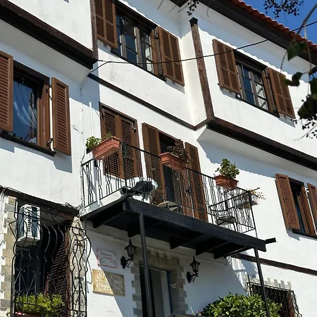 Old Town Traditional Kavala