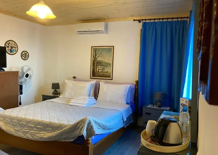 Гостевой дом Old Town Traditional 4*
