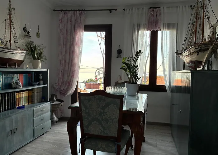 Old Town Traditional Гостевой дом 4*