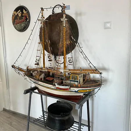 Old Town Traditional * Kavala