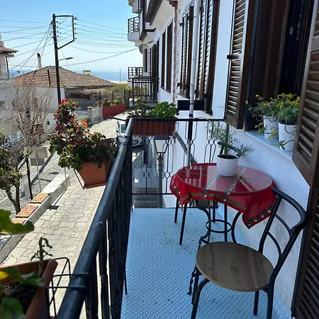 Old Town Traditional 3* Cavala