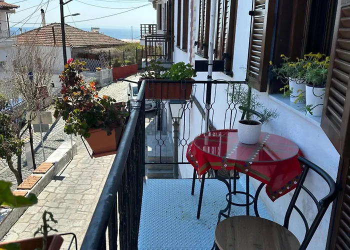 Old Town Traditional 3* קאבאלה